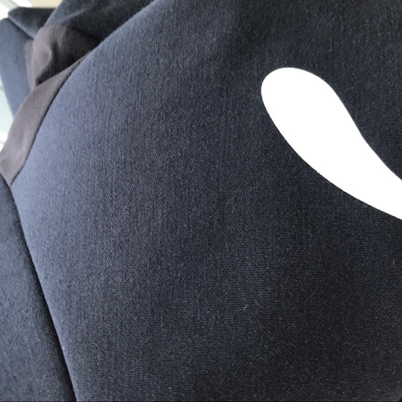 PUMA Crop Top - Picture 3 of 10